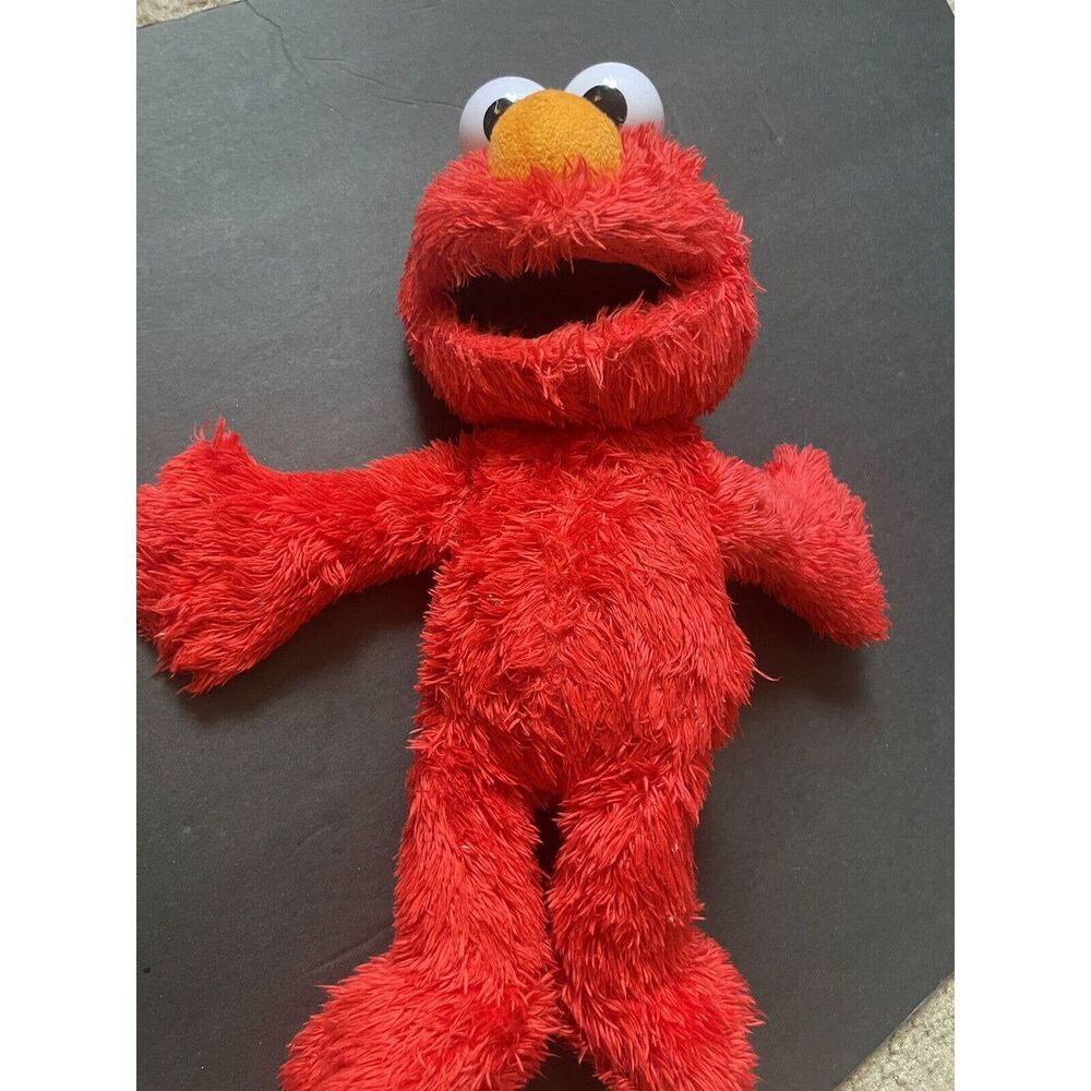 Hasbro Tickle Me Elmo Sesame Street Plush Toy Stuffed Animal Interactive 2016